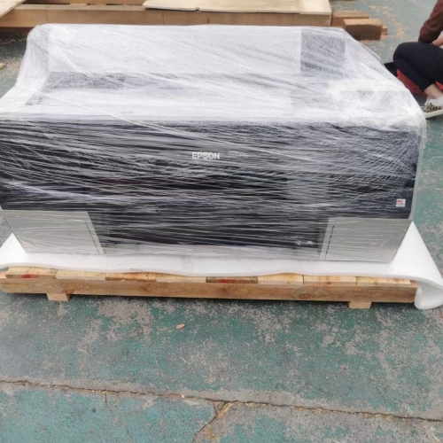 菲林打印機打包發往廣州,遠程安裝